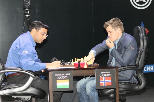 Cuarta partida por el campeonato mundial de ajedrez 2015
